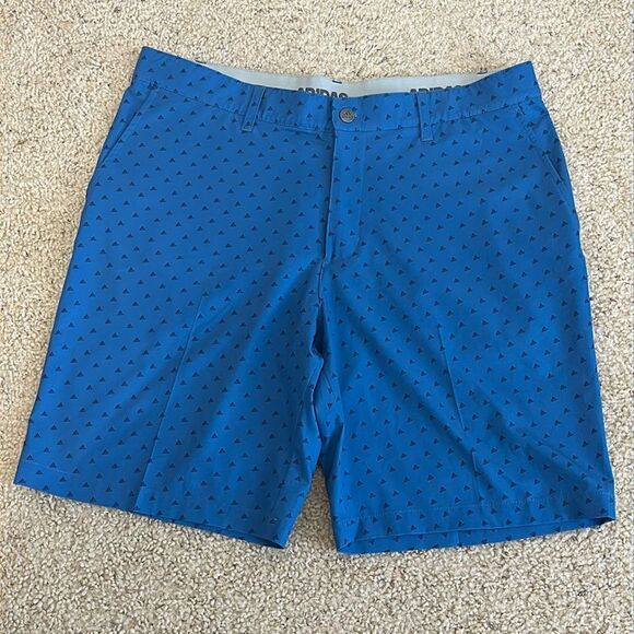 Adidas Golf Shorts size 36 - Picture 1 of 4